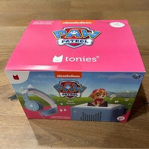 Tonies Paw Patrol Skye Headphones Bundle Starter